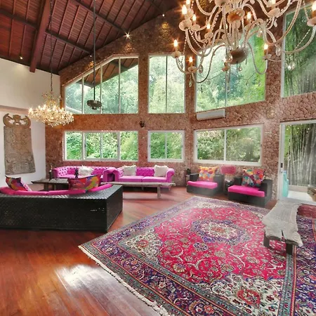 Villa Jeannie
